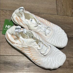 NWT Barefoot Shoes